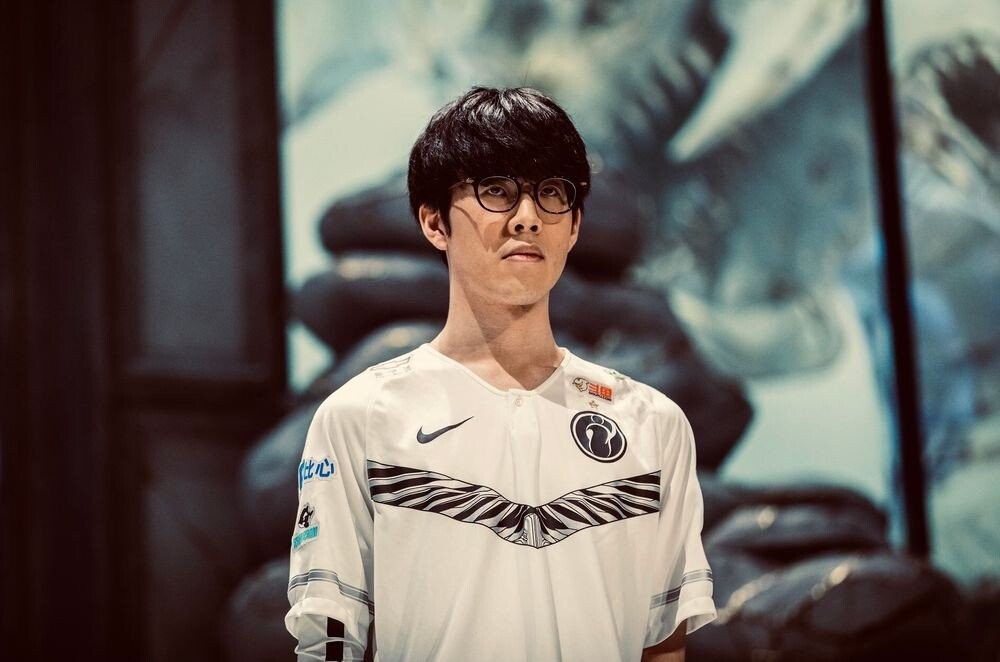 开创属于自 开创属于自