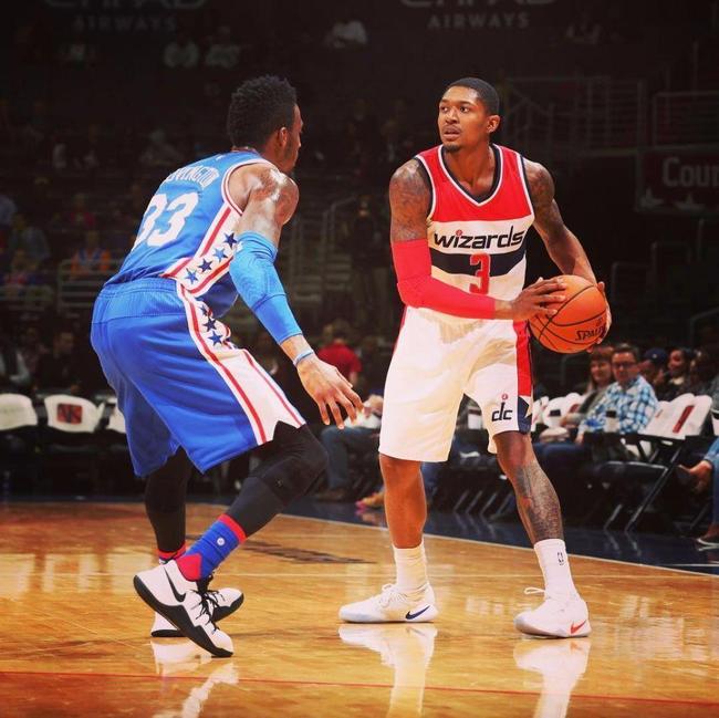 并在短暂的 并在短暂的